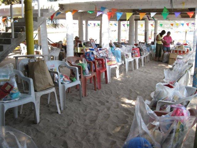 Toys (13)