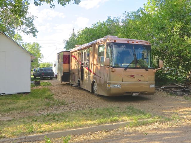 Decision made to back the RV onto her long driveway.