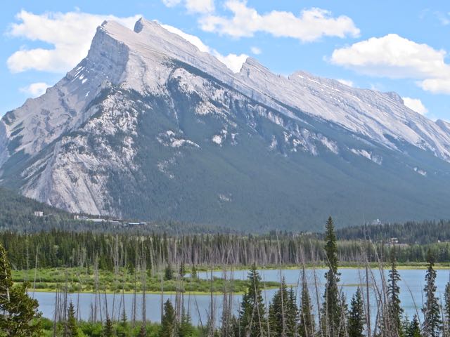 The very famous Mount Rundle.