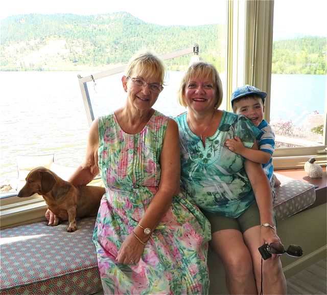 Carmeh, myself, Gisele and her grandson Laurier.