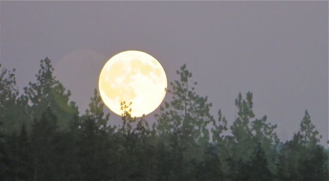 Taken through the window so not crystal clear but still a stunning ending to a marvelous day.