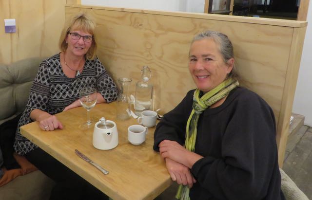I was off to meet Casa Maria, my RMT from the Isla. Her name is Mary and she lives in Edmonton half the year.