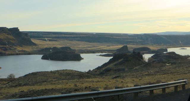 Beautiful scenery just before Soap Lake.