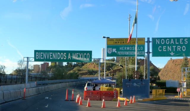 We made it over the border with no issues. At KM 21 we had a 25 minute wait because there were 13 people ahead of us in the Immigracion line but there were mostly going into the free zone so we were totally done within an hour.