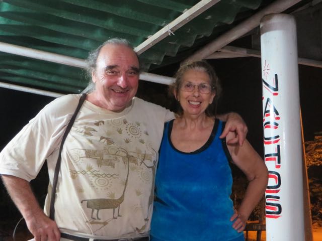 However we did meet Shelli and Nathan, a film editor who dies his work here on the Isla. They live in Woodstock, New York and really were there for Woodstock. Very cool people.