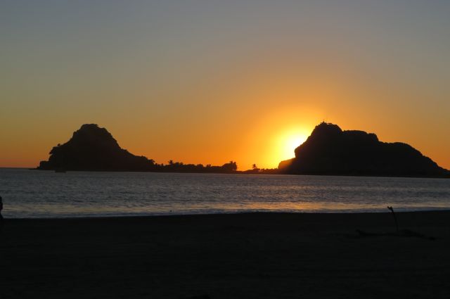 No clouds in the sky so just a regular sunset last evening.