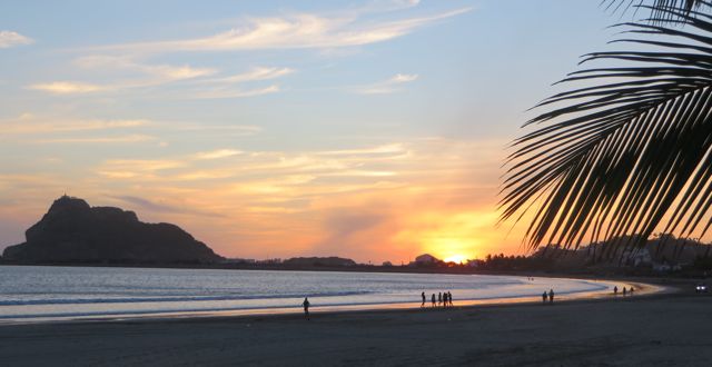 This was the sunset last Sunday, Colin of course just missed it.