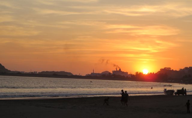 We have a few dark and cloudy days and no sunsets. This is from a week or so ago.