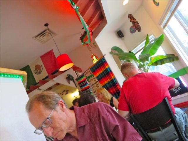 Honestly the place was rather plain and the decor less than mediocre with very cheap decorations.