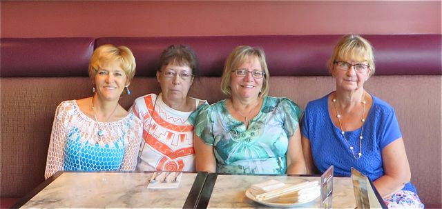Only four of us this trip. Louise on the left is married to a Mexican from Tampico and they live half the year in Hutulca.