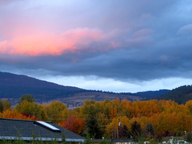 A few hours later we had a lovely reflection sunset in the East.