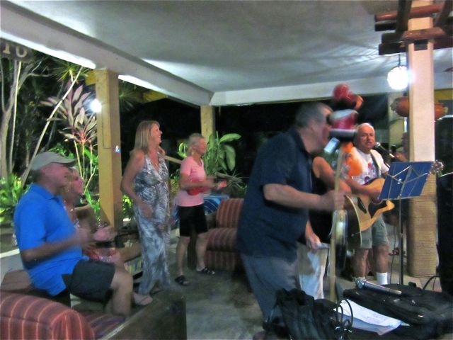 The food, margaritas were great and the music was outstanding.